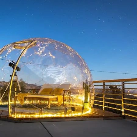Joshua Tree West Casa - Hot Tub, Stargazing Dome, King Bed, Level 2 Ev Villa